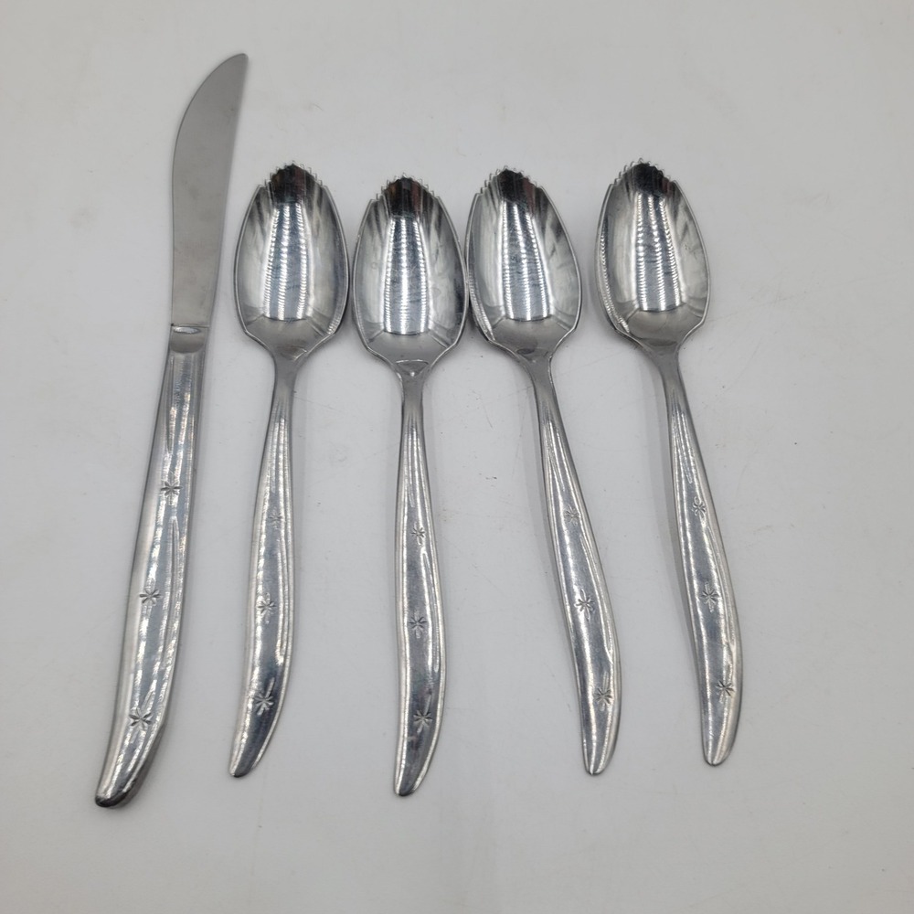 Superior Stainless USA INS16 Starburst Flatware 4 Grapefruit Spoons 1 Knife Set - Picture 2 of 7